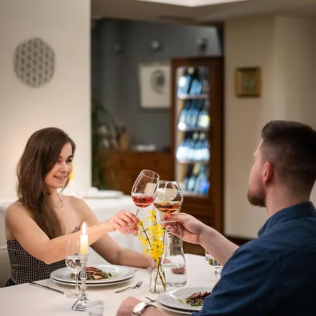 Radun Ξενοδοχείο